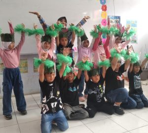 Semangat Dan Kekompakan Siswa Kelas 1C UPTD SDN 5 Margadadi Di Kegiatan Tari